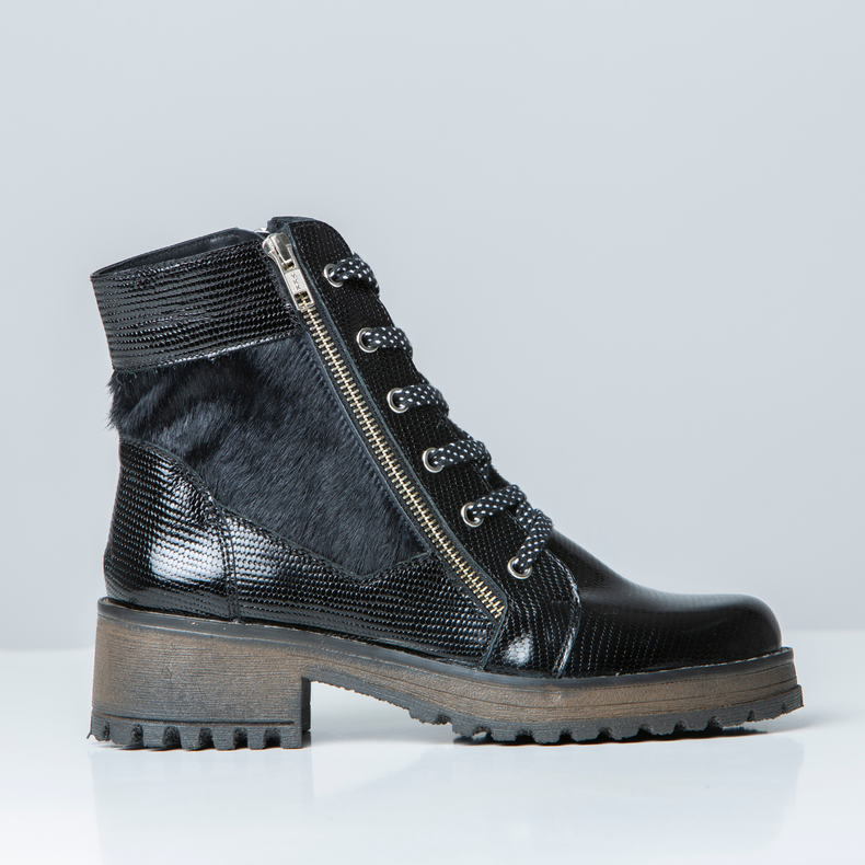 Botin Negro con Cierres Funcionales