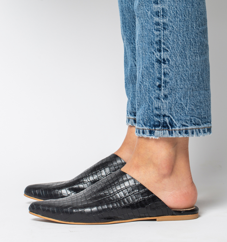 Fernanda I Flats