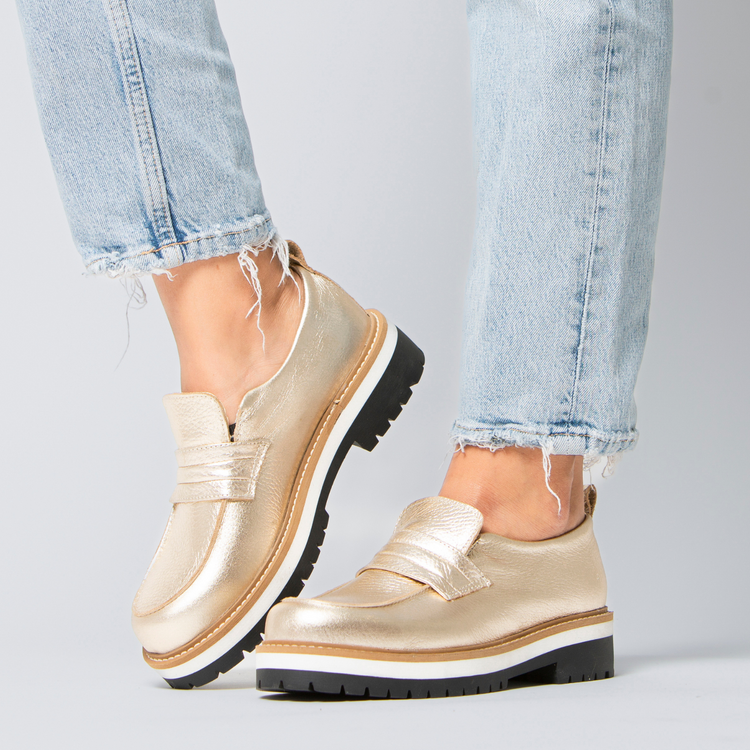 Zoe  | Mocasín